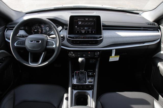 2026 Jeep Compass COMPASS LATITUDE ALTITUDE 4X4 2026 Jeep Compass COMPASS LATITUDE ALTITUDE 4X4