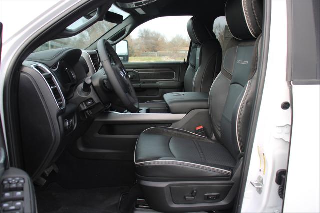 2026 RAM Ram 3500 RAM 3500 LARAMIE MEGA CAB 4X4 64 BOX