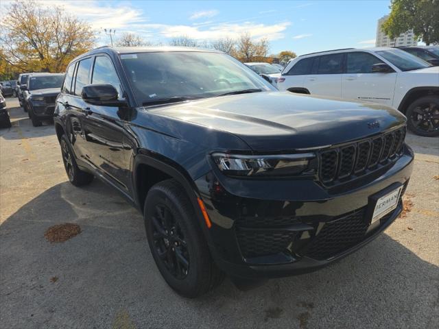 2025 Jeep Grand Cherokee GRAND CHEROKEE ALTITUDE X 4X4
