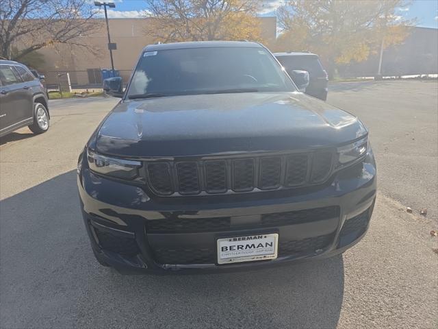 2025 Jeep Grand Cherokee GRAND CHEROKEE L LIMITED 4X4 2025 Jeep Grand Cherokee GRAND CHEROKEE L LIMITED 4X4