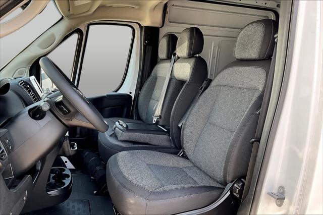 2026 Ram ProMaster Cargo Van Tradesman High Roof 159" WB w/Pass Seat