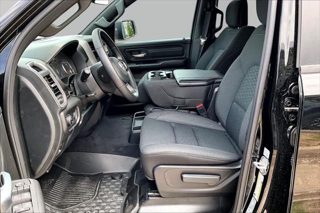 2026 Ram 1500 Warlock Crew Cab 4x4 5'7" Box