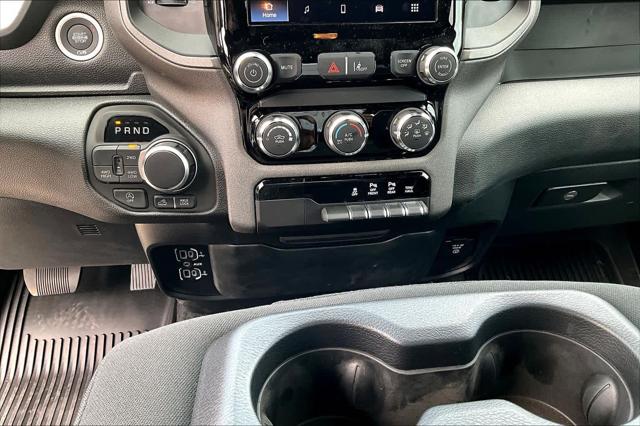 2026 Ram 1500 Warlock Crew Cab 4x4 5'7" Box