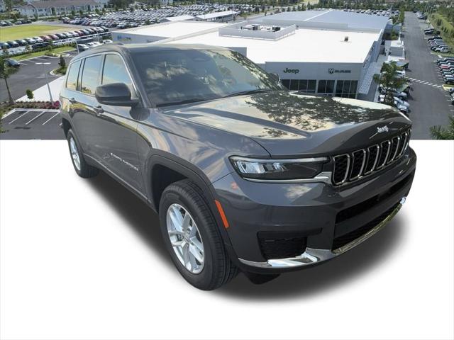 2025 Jeep Grand Cherokee GRAND CHEROKEE L LAREDO X 4X4