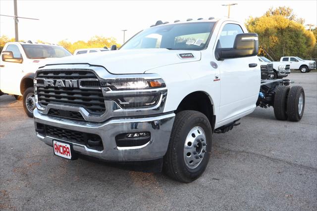 2026 RAM Ram 3500 Chassis Cab RAM 3500 TRADESMAN CHASSIS REGULAR CAB 4X2 84 CA 2026 RAM Ram 3500 Chassis Cab RAM 3500 TRADESMAN CHASSIS REGULAR CAB 4X2 84 CA