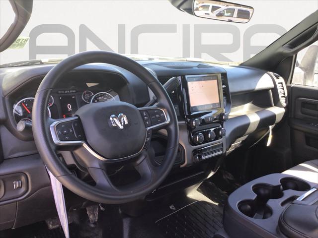 2026 RAM Ram 3500 Chassis Cab RAM 3500 TRADESMAN CHASSIS REGULAR CAB 4X2 84 CA 2026 RAM Ram 3500 Chassis Cab RAM 3500 TRADESMAN CHASSIS REGULAR CAB 4X2 84 CA