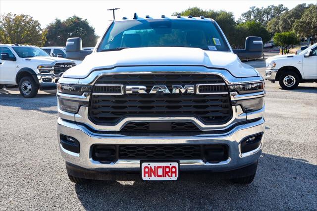 2026 RAM Ram 3500 Chassis Cab RAM 3500 TRADESMAN CHASSIS REGULAR CAB 4X4 84 CA 2026 RAM Ram 3500 Chassis Cab RAM 3500 TRADESMAN CHASSIS REGULAR CAB 4X4 84 CA