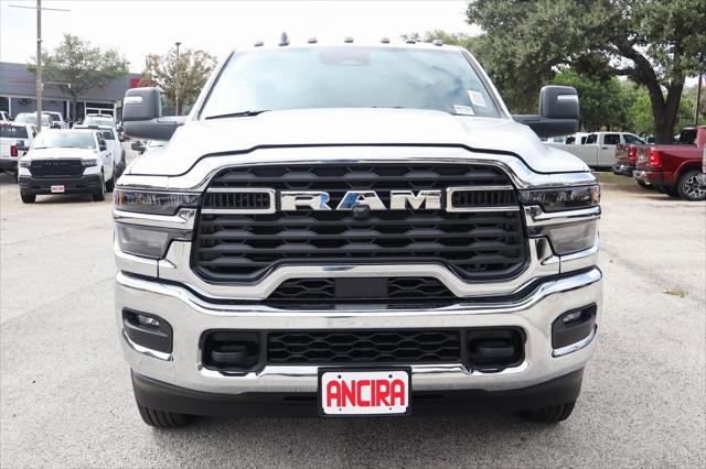 2026 RAM Ram 3500 Chassis Cab RAM 3500 TRADESMAN CHASSIS REGULAR CAB 4X4 84 CA 2026 RAM Ram 3500 Chassis Cab RAM 3500 TRADESMAN CHASSIS REGULAR CAB 4X4 84 CA