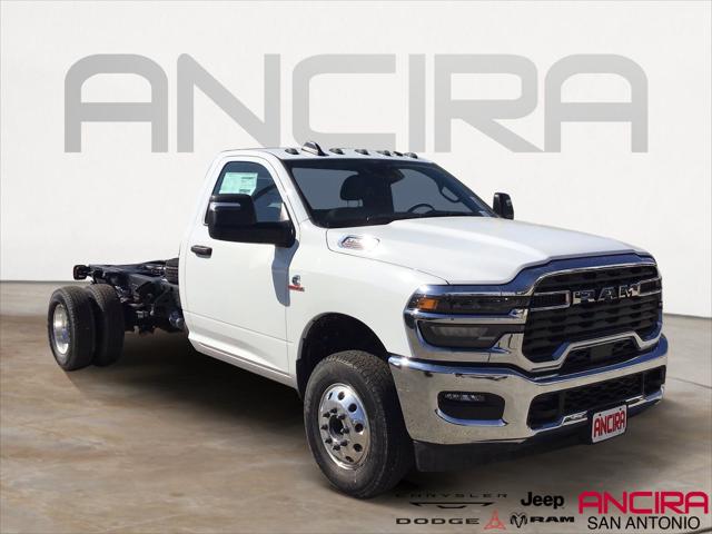 2026 RAM 3500 Chassis RAM 3500 TRADESMAN CHASSIS REGULAR CAB 4X4 84 CA