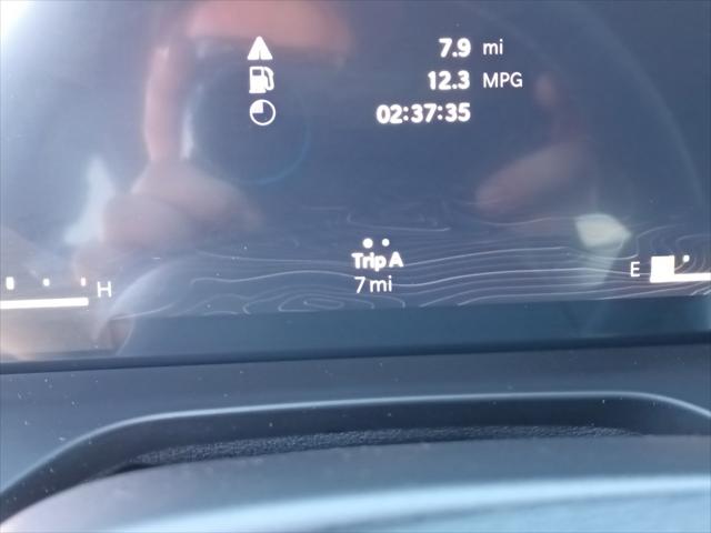 2025 Jeep Grand Cherokee GRAND CHEROKEE LAREDO X 4X2