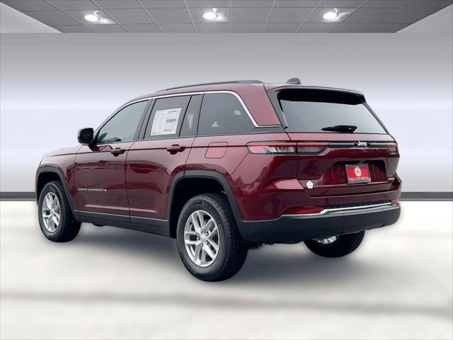 2025 Jeep Grand Cherokee GRAND CHEROKEE LAREDO X 4X2