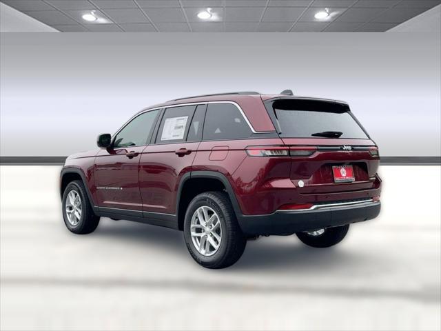 2025 Jeep Grand Cherokee GRAND CHEROKEE LAREDO X 4X2