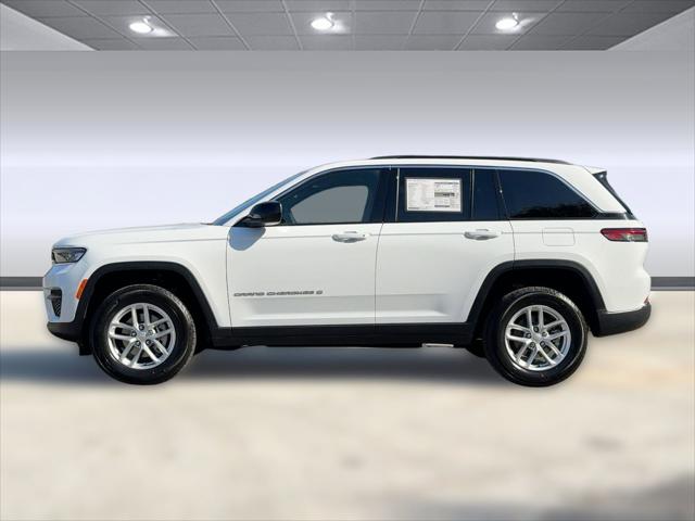 2025 Jeep Grand Cherokee GRAND CHEROKEE LAREDO X 4X2