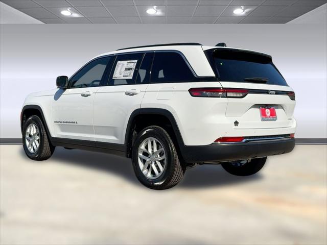 2025 Jeep Grand Cherokee GRAND CHEROKEE LAREDO X 4X2