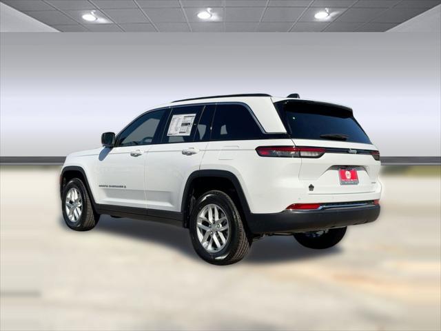 2025 Jeep Grand Cherokee GRAND CHEROKEE LAREDO X 4X2