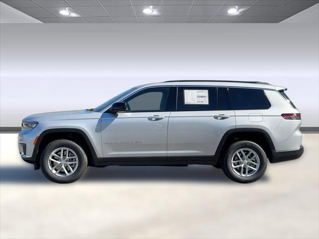 2025 Jeep Grand Cherokee GRAND CHEROKEE L LAREDO X 4X4
