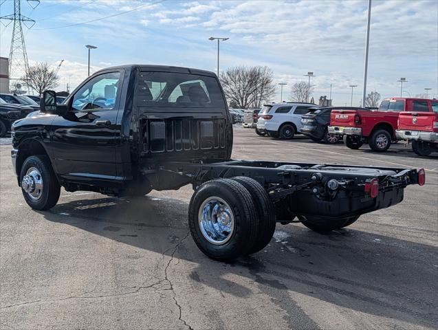 2026 RAM Ram 3500 Chassis Cab RAM 3500 TRADESMAN CHASSIS REGULAR CAB 4X4 60 CA