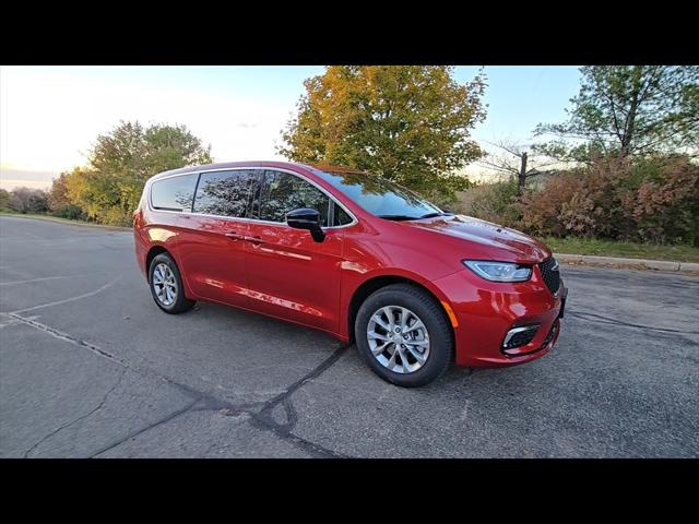 2026 Chrysler Pacifica PACIFICA SELECT AWD 2026 Chrysler Pacifica PACIFICA SELECT AWD