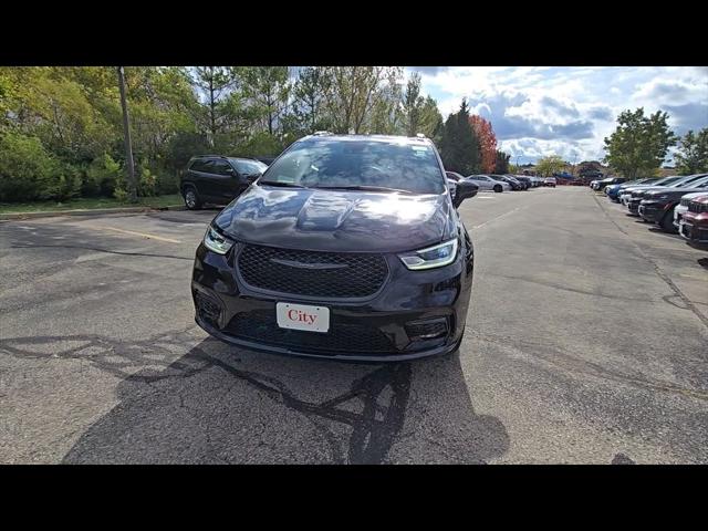 2026 Chrysler Pacifica PACIFICA LIMITED AWD