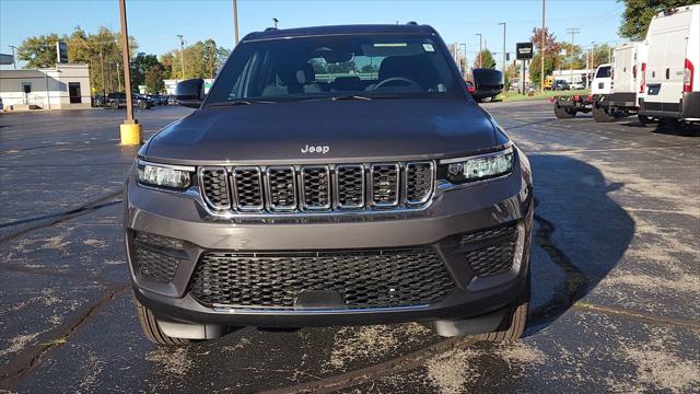 2025 Jeep Grand Cherokee GRAND CHEROKEE LAREDO X 4X4 2025 Jeep Grand Cherokee GRAND CHEROKEE LAREDO X 4X4