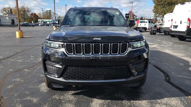 2025 Jeep Grand Cherokee GRAND CHEROKEE LAREDO X 4X4 2025 Jeep Grand Cherokee GRAND CHEROKEE LAREDO X 4X4