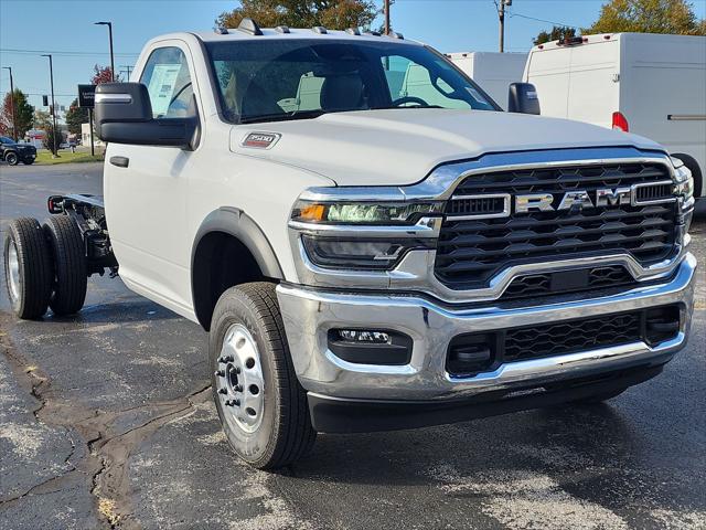 2026 RAM Ram 3500 Chassis Cab RAM 3500 TRADESMAN CHASSIS REGULAR CAB 4X4 84 CA 2026 RAM Ram 3500 Chassis Cab RAM 3500 TRADESMAN CHASSIS REGULAR CAB 4X4 84 CA