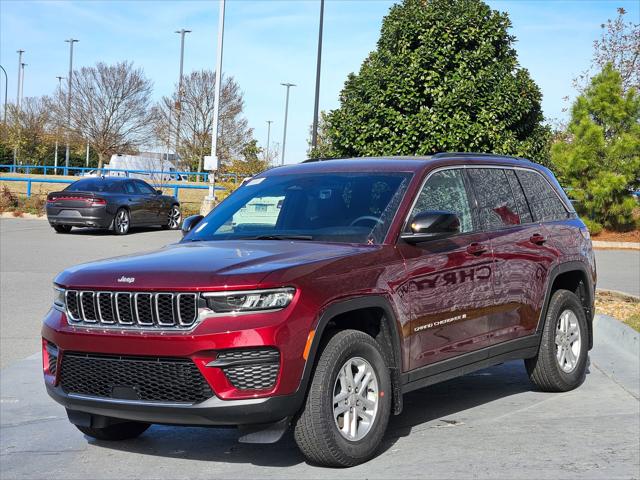2025 Jeep Grand Cherokee GRAND CHEROKEE LAREDO 4X2