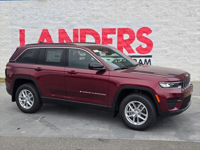 2025 Jeep Grand Cherokee GRAND CHEROKEE LAREDO X 4X4 2025 Jeep Grand Cherokee GRAND CHEROKEE LAREDO X 4X4