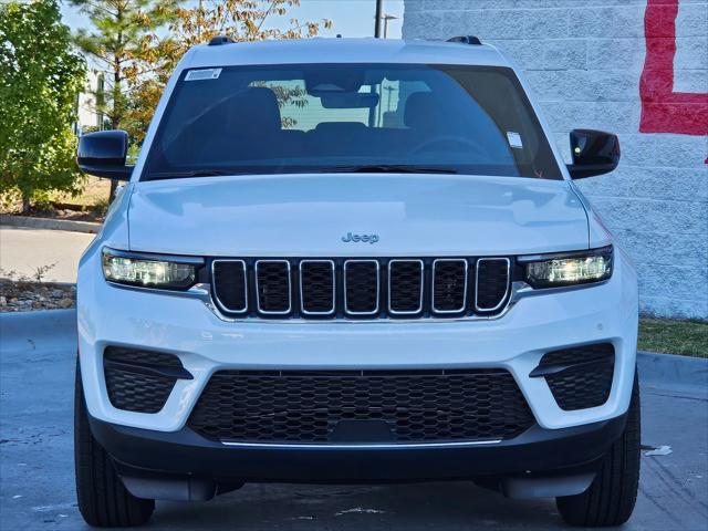 2025 Jeep Grand Cherokee GRAND CHEROKEE L LAREDO 4X2