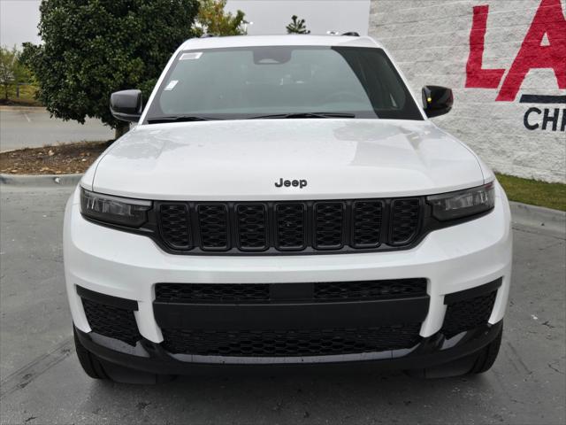 2025 Jeep Grand Cherokee GRAND CHEROKEE L ALTITUDE X 4X4