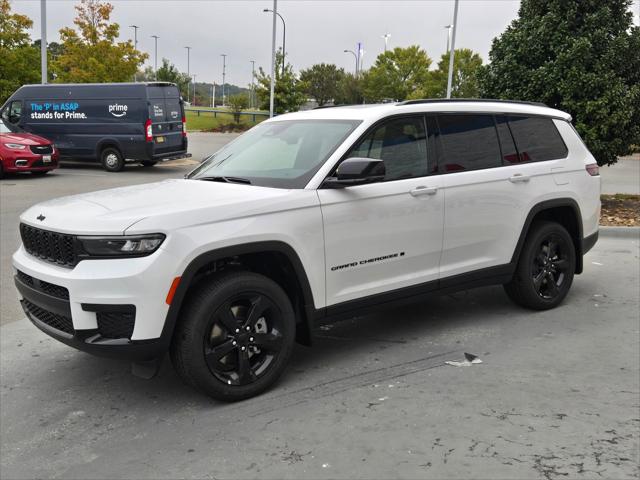 2025 Jeep Grand Cherokee GRAND CHEROKEE L ALTITUDE X 4X4