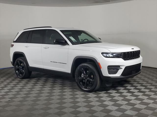 2025 Jeep Grand Cherokee GRAND CHEROKEE ALTITUDE X 4X4