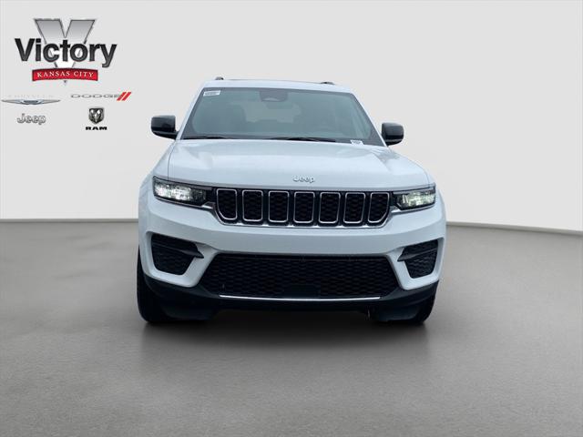 2025 Jeep Grand Cherokee GRAND CHEROKEE LAREDO X 4X4 2025 Jeep Grand Cherokee GRAND CHEROKEE LAREDO X 4X4