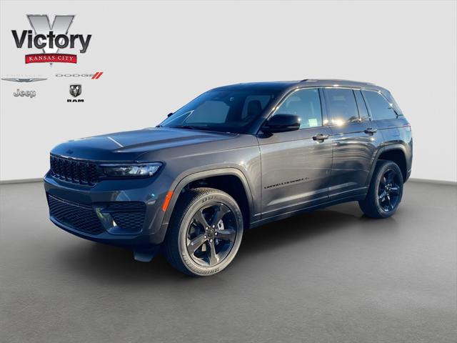 2025 Jeep Grand Cherokee GRAND CHEROKEE ALTITUDE 4X4