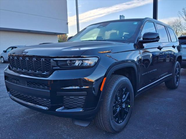 2025 Jeep Grand Cherokee GRAND CHEROKEE L ALTITUDE 4X4 2025 Jeep Grand Cherokee GRAND CHEROKEE L ALTITUDE 4X4