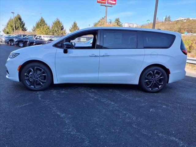 2026 Chrysler Pacifica PACIFICA SELECT 2026 Chrysler Pacifica PACIFICA SELECT