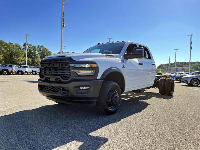 2026 RAM Ram 3500 Chassis Cab RAM 3500 TRADESMAN CREW CAB CHASSIS 4X2 60 CA