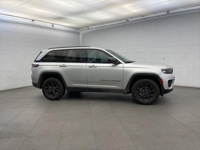 2025 Jeep Grand Cherokee GRAND CHEROKEE ALTITUDE X 4X2