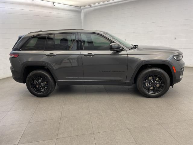 2025 Jeep Grand Cherokee GRAND CHEROKEE ALTITUDE X 4X2