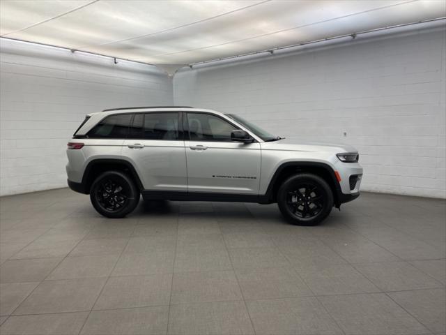 2025 Jeep Grand Cherokee GRAND CHEROKEE ALTITUDE X 4X2