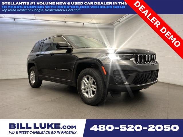 2025 Jeep Grand Cherokee GRAND CHEROKEE LAREDO 4X2