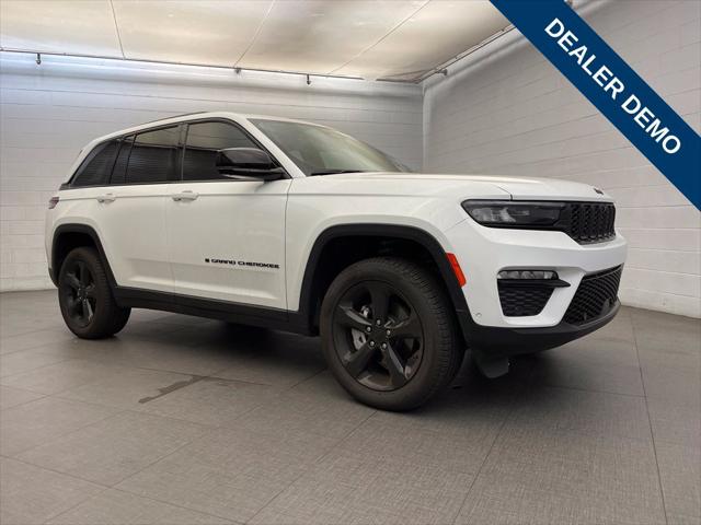 2025 Jeep Grand Cherokee GRAND CHEROKEE LIMITED 4X2 2025 Jeep Grand Cherokee GRAND CHEROKEE LIMITED 4X2
