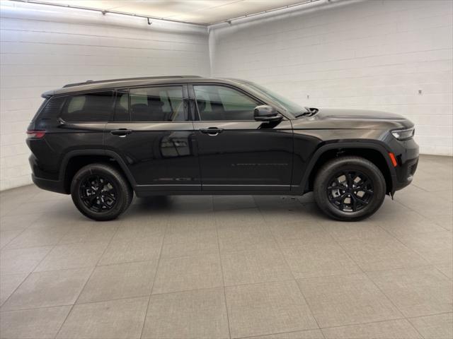 2025 Jeep Grand Cherokee GRAND CHEROKEE L ALTITUDE X 4X2