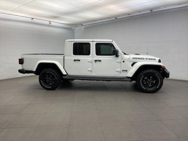 2025 Jeep Gladiator GLADIATOR HIGH TIDE 4X4 2025 Jeep Gladiator GLADIATOR HIGH TIDE 4X4