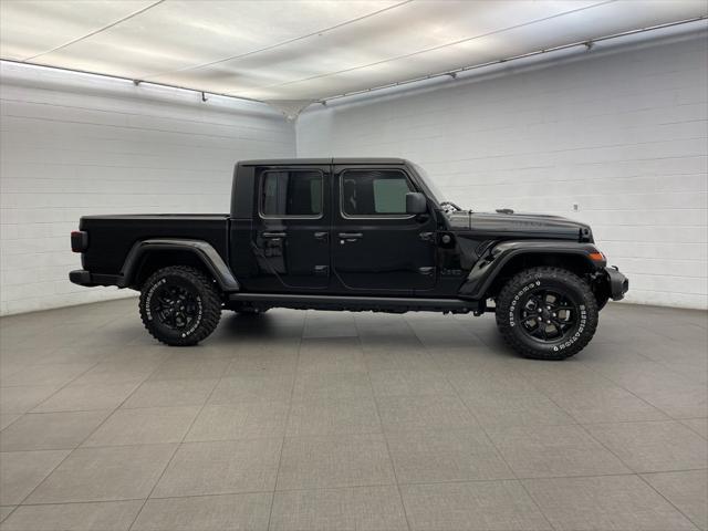 2025 Jeep Gladiator GLADIATOR WILLYS 4X4