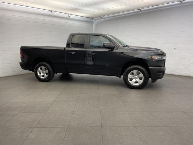 2025 RAM Ram 1500 RAM 1500 TRADESMAN QUAD CAB 4X4 64 BOX