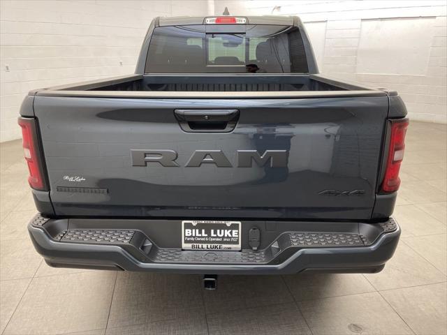 2025 RAM Ram 1500 RAM 1500 BIG HORN CREW CAB 4X4 57 BOX