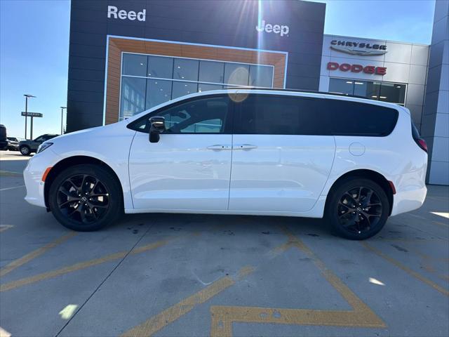 2026 Chrysler Pacifica PACIFICA LIMITED AWD 2026 Chrysler Pacifica PACIFICA LIMITED AWD