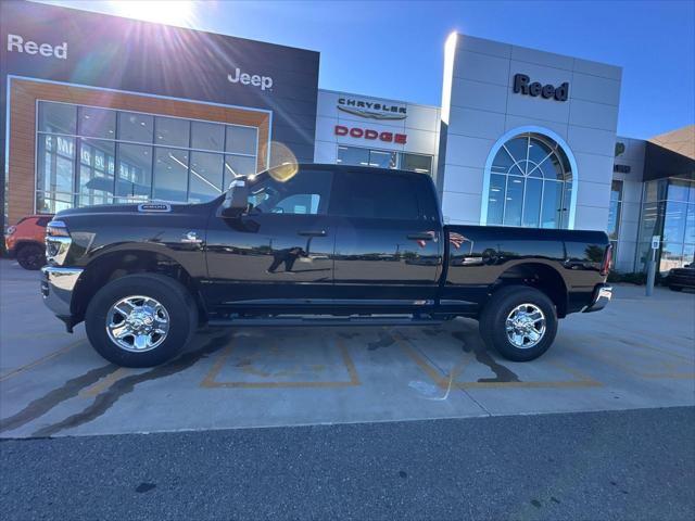 2026 RAM Ram 2500 RAM 2500 TRADESMAN CREW CAB 4X4 64 BOX