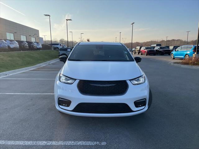 2026 Chrysler Pacifica PACIFICA SELECT AWD 2026 Chrysler Pacifica PACIFICA SELECT AWD